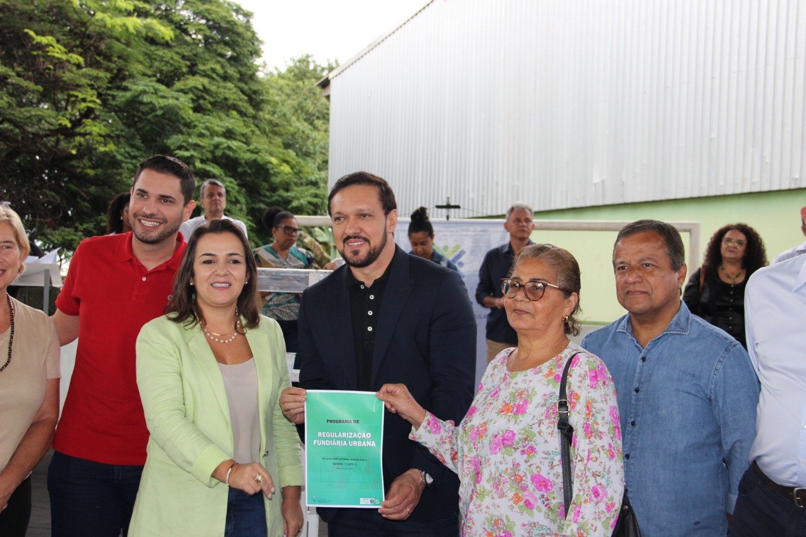 Deputado Lucas de Lima participa da Solenidade de entrega de títulos de propriedades para 261 famílias do bairro Moreninha I, II e III.