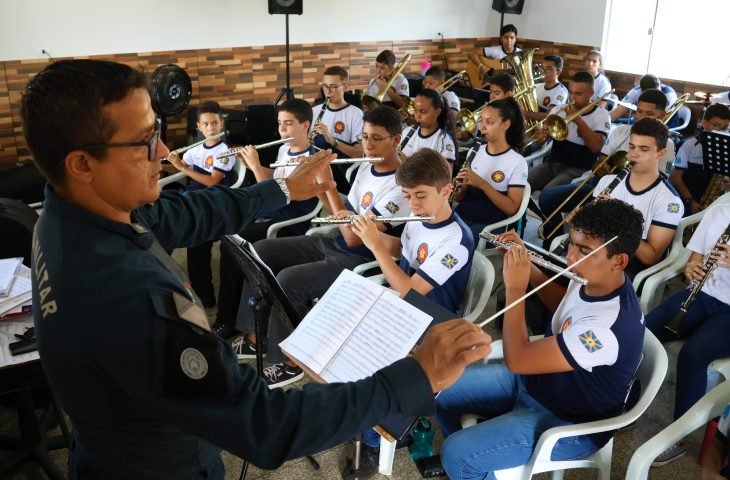 Com ensino de música, Banda Sinfônica Mirim da PM contribui para formação e cidadania de crianças e adolescentes