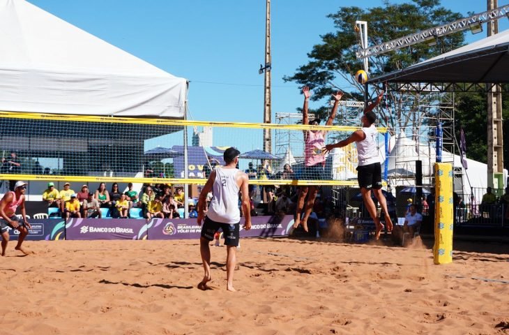 Atletas de MS vão ao pódio na etapa do Circuito Brasileiro de Vôlei de Praia em Campo Grande