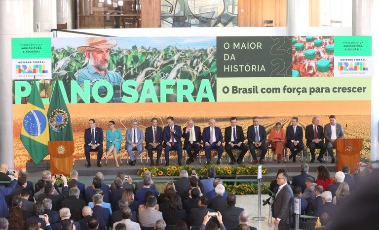 Produtores de grãos devem utilizar maior fatia do Plano Safra, avalia Aprosoja/MS