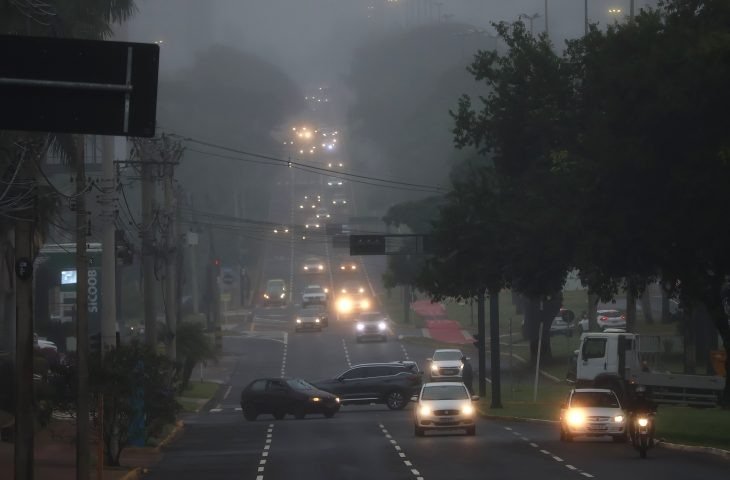 Avanço de frente fria causa tempo instável em MS nesta terça-feira