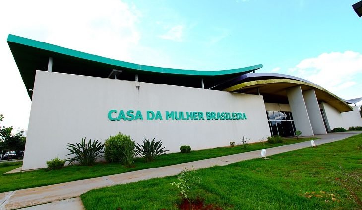 PGE ingressa na Justiça Federal para reabrir Imol na Casa da Mulher e Cepol e garantir atendimento às vítimas de violência