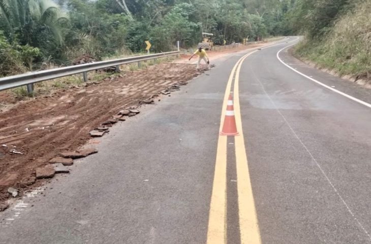 Trecho da Estrada Parque Piraputanga segue interditado para obras de manutenção na pista