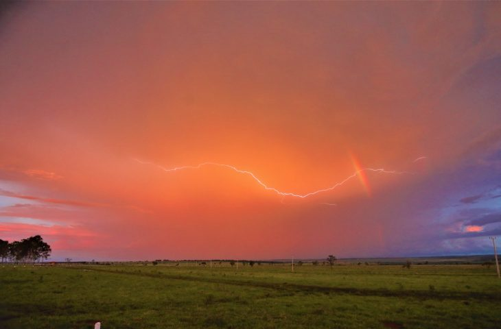 Mesmo com probabilidade de chuvas, sábado mantém temperaturas elevadas em MS