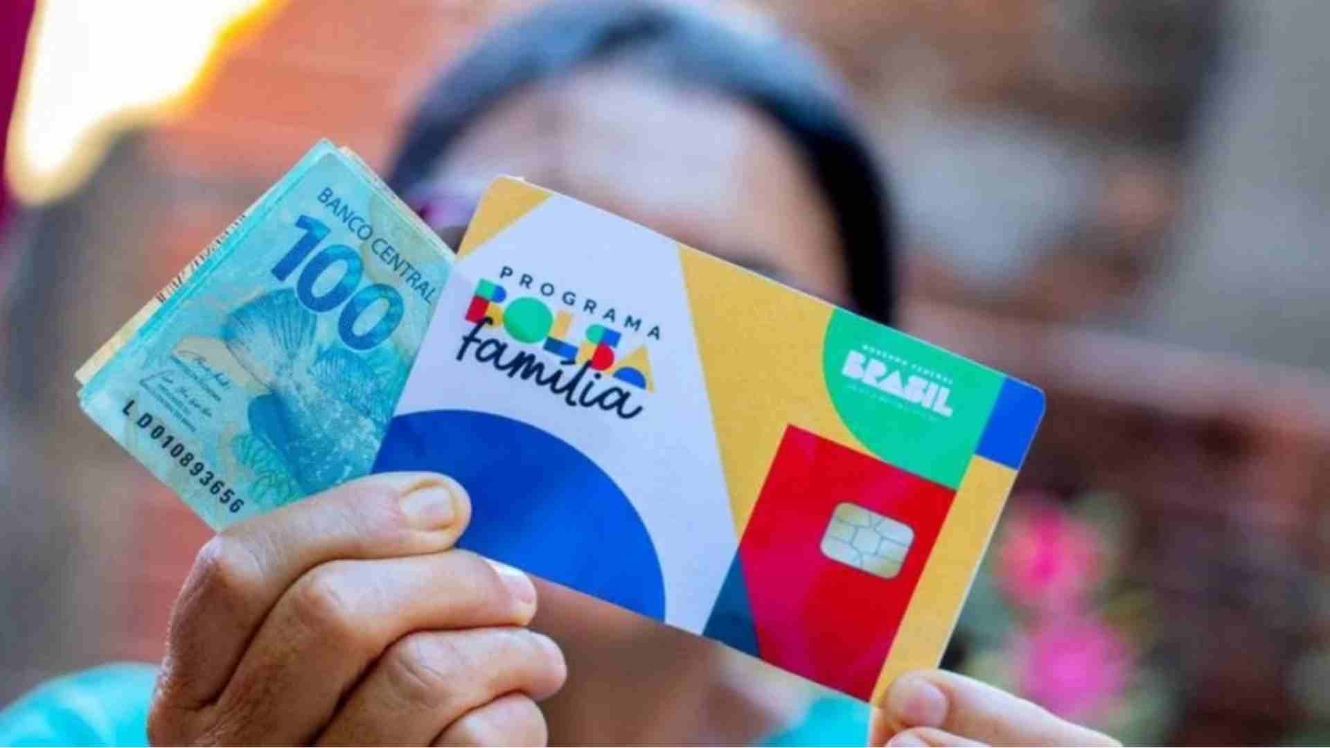 Bolsa Família: Caixa paga a beneficiários com NIS de final 4